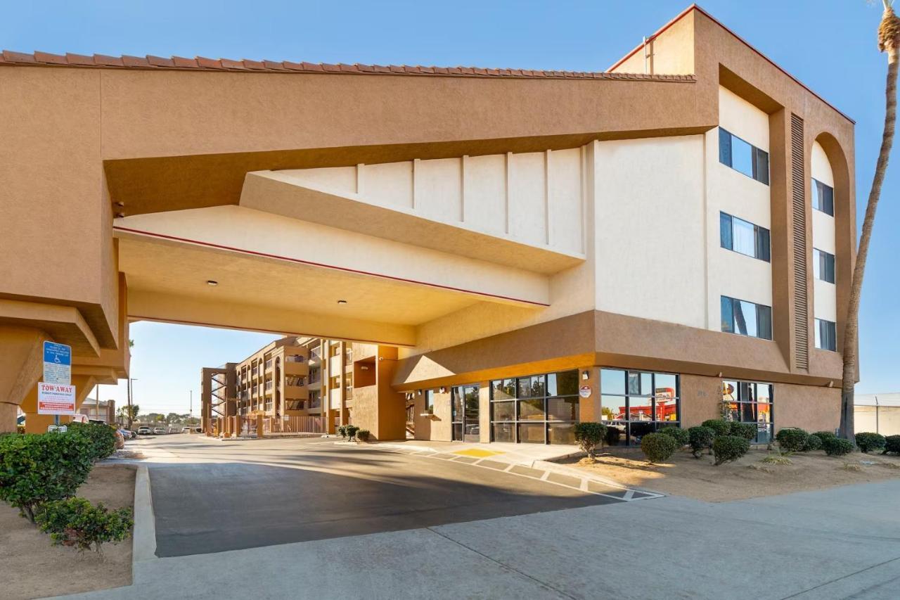 Days Inn By Wyndham Chula Vista-San Diego Exteriér fotografie