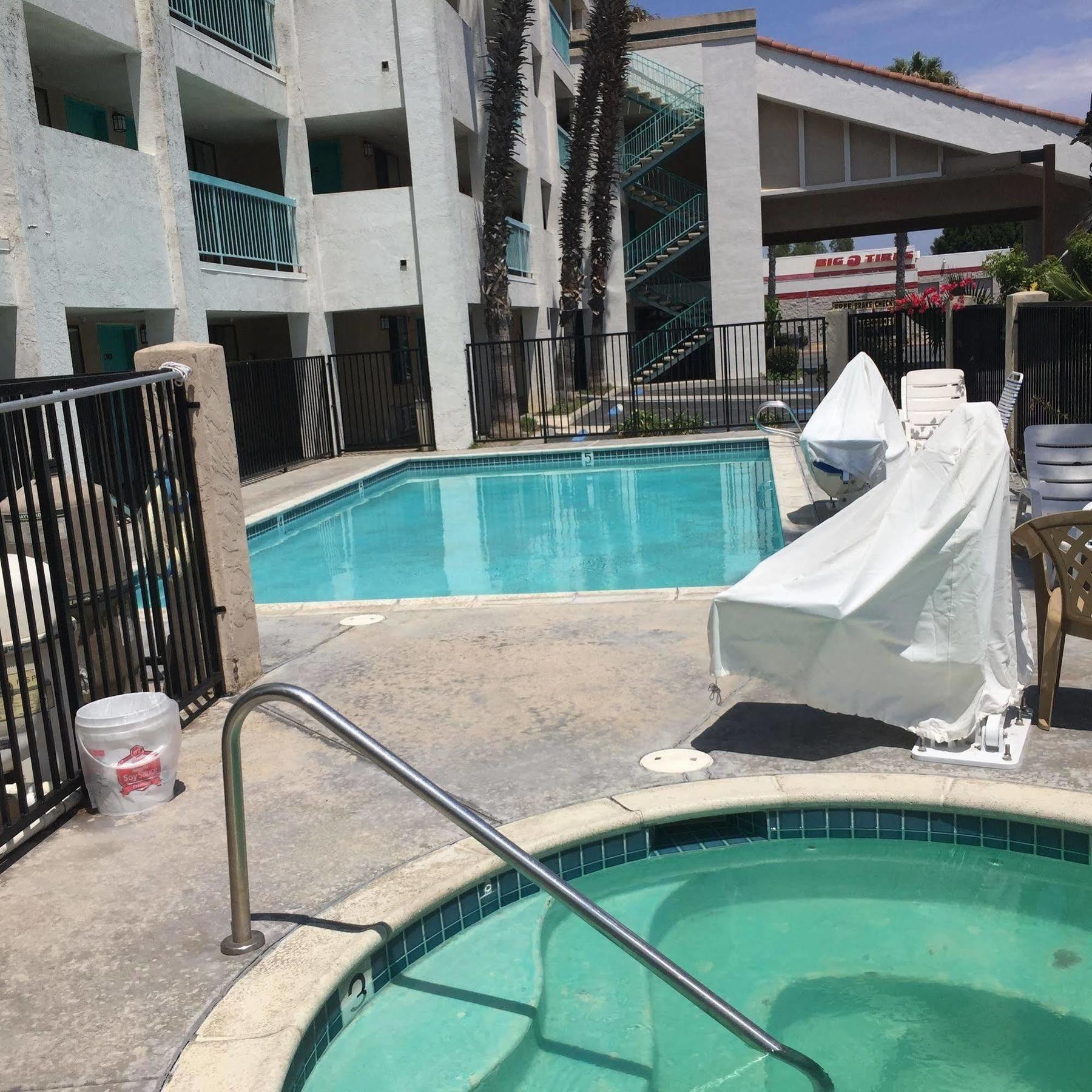 Days Inn By Wyndham Chula Vista-San Diego Exteriér fotografie